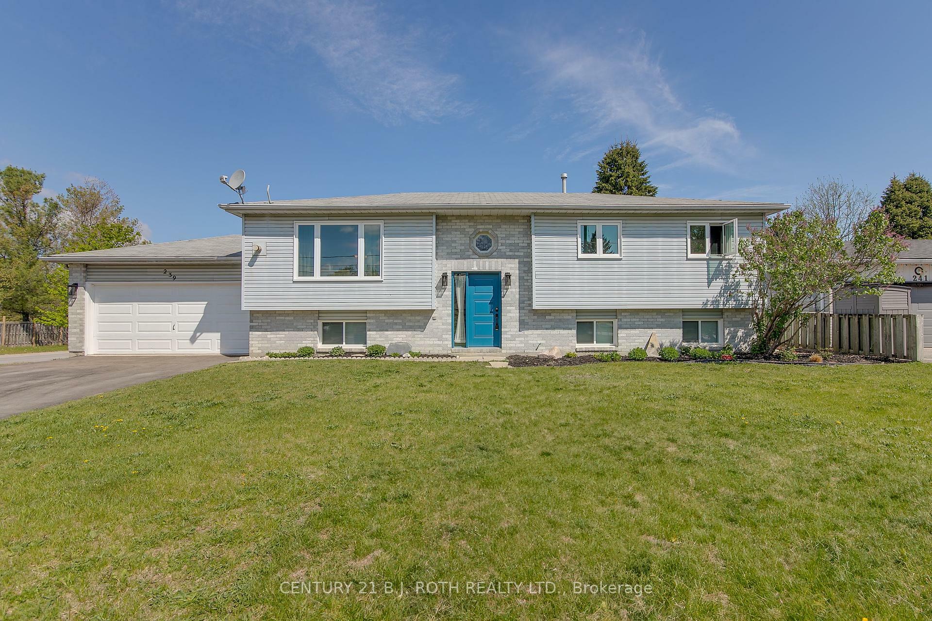 Property Photo: 239 Centre Street ON L0M 1B0