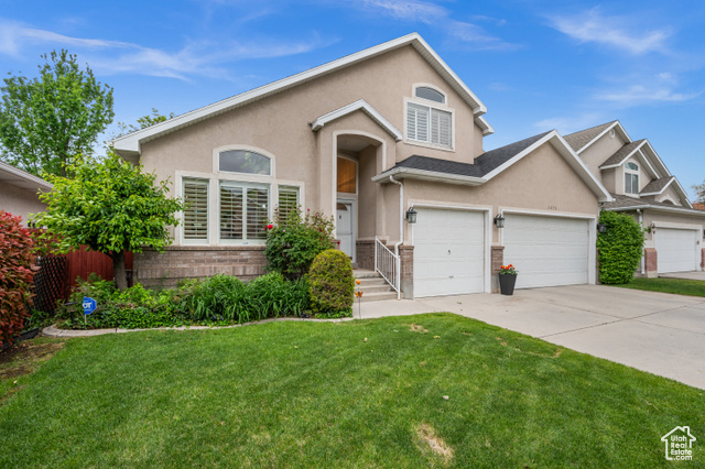 Property Photo: 3678 S Vineyard Ct UT 84106