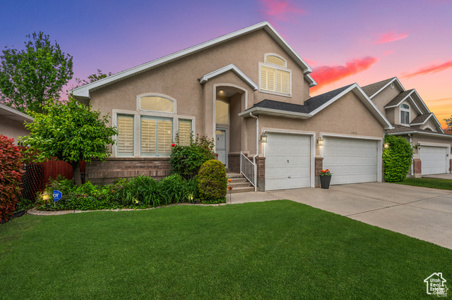 Property Photo: 3678 S Vineyard Ct UT 84106