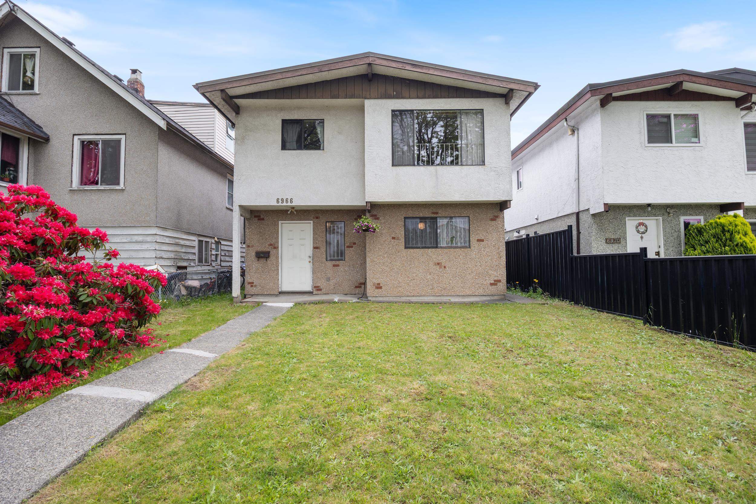 Property Photo: 6966 Beatrice Street BC V5P 3R7