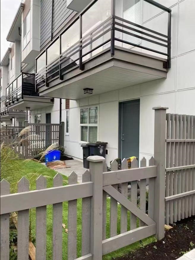 Property Photo: 7947 209 Street 17 BC V2Y 0Y6