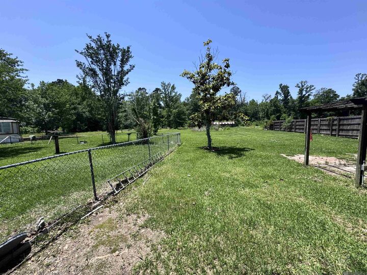 Property Photo:  35521 Coxe Ave  LA 70706 