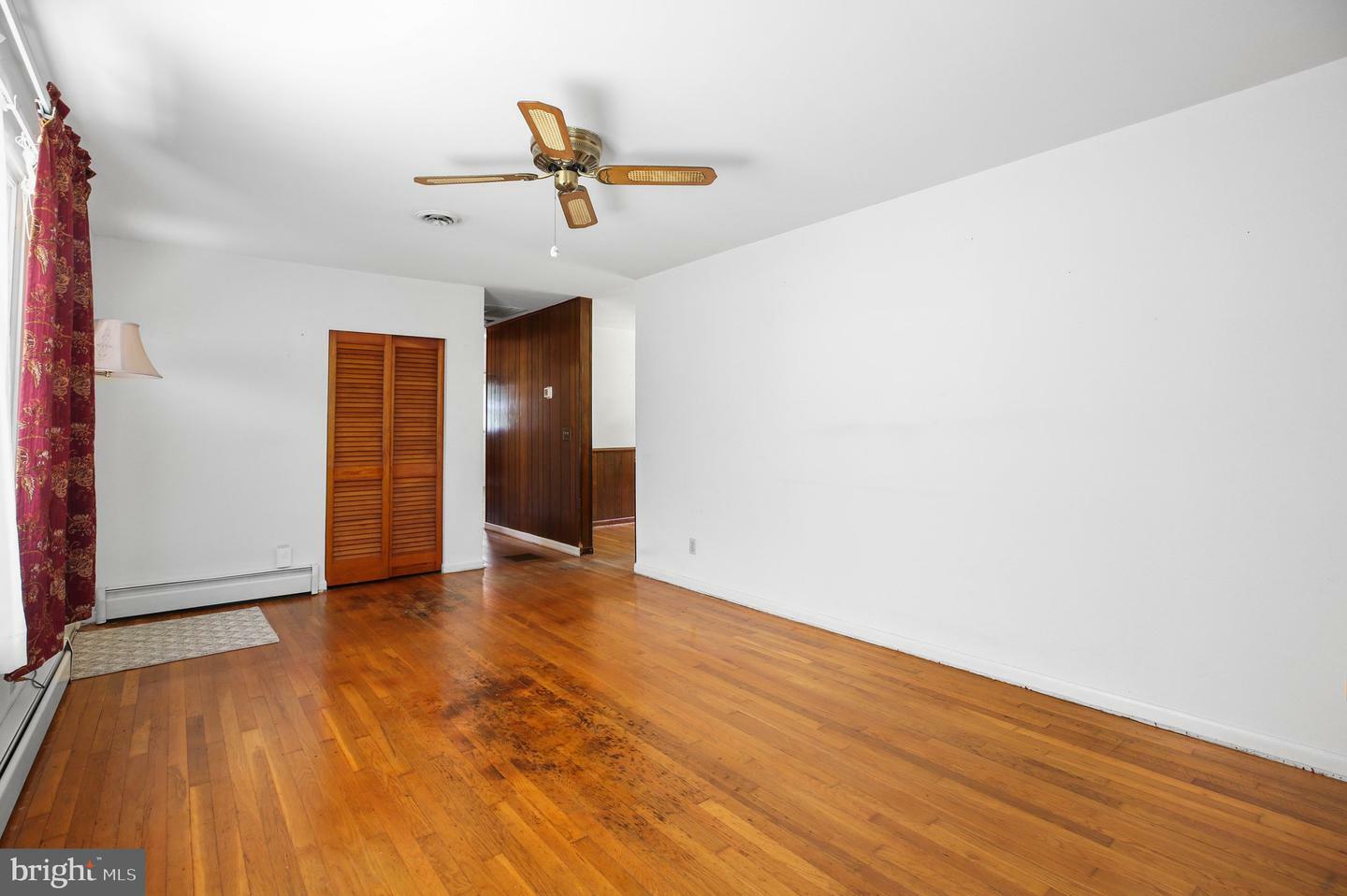 Property Photo: 326 Richards Ferry Road VA 22406