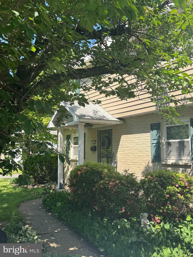 Property Photo: 1003 Apple Drive PA 17055