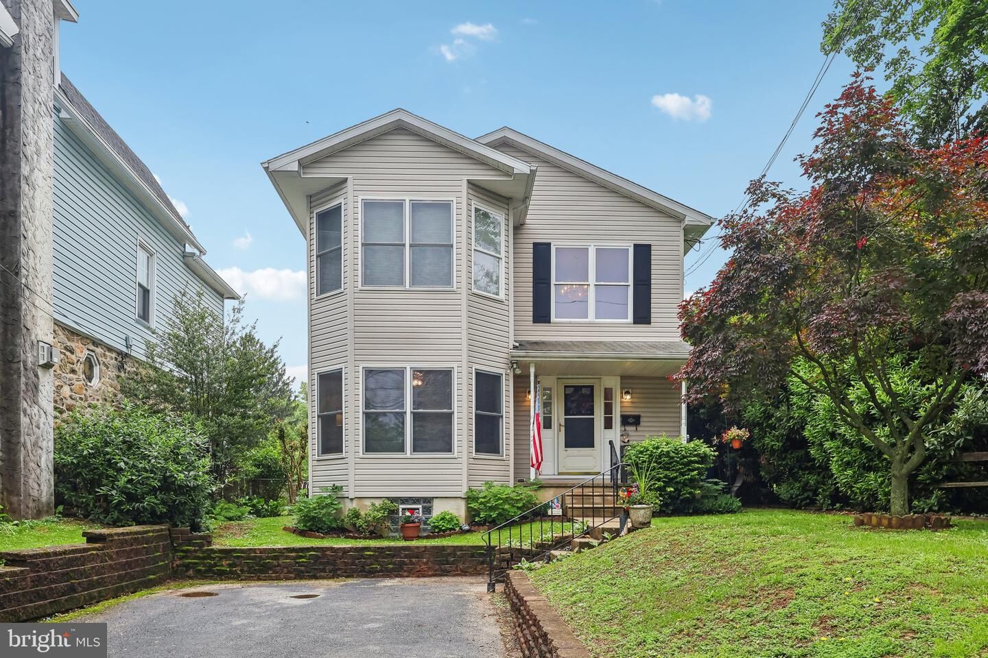 Property Photo:  205 Linden Avenue  PA 19070