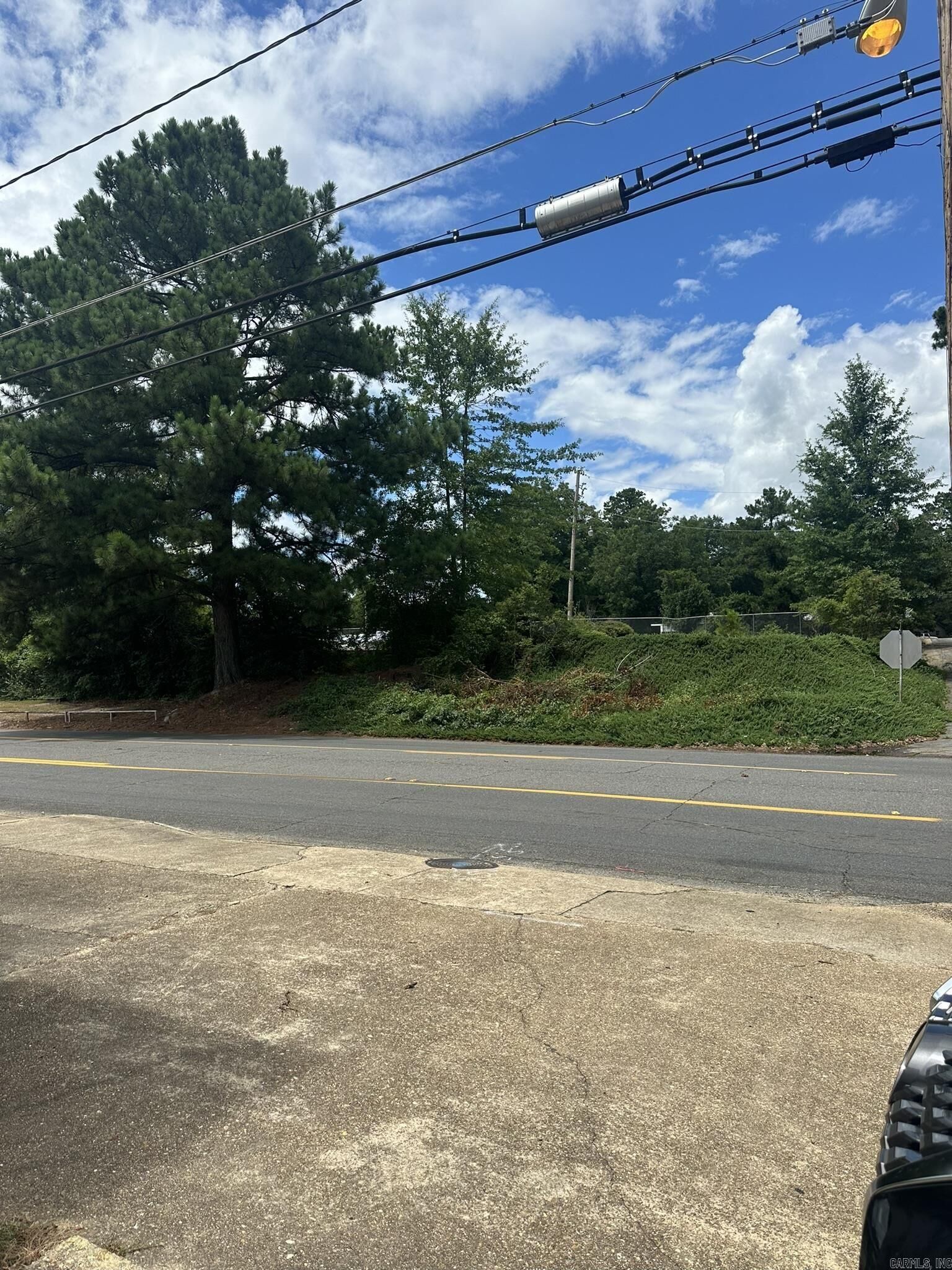 Property Photo:  1024 Washington  AR 71701-3818 