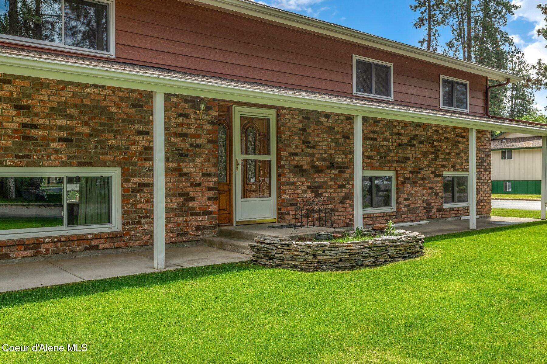 Property Photo: 279 S Sequoia Ct ID 83854
