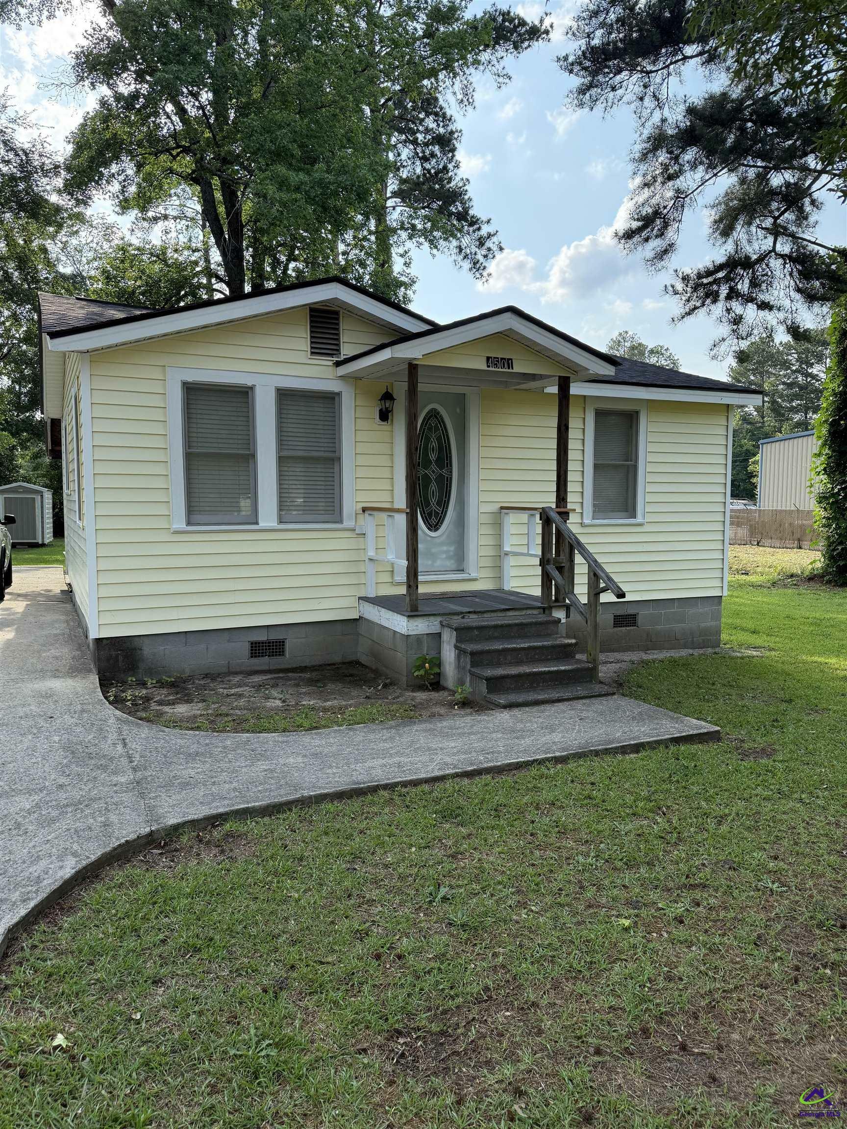 Property Photo: 4501 Massey Road GA 31206