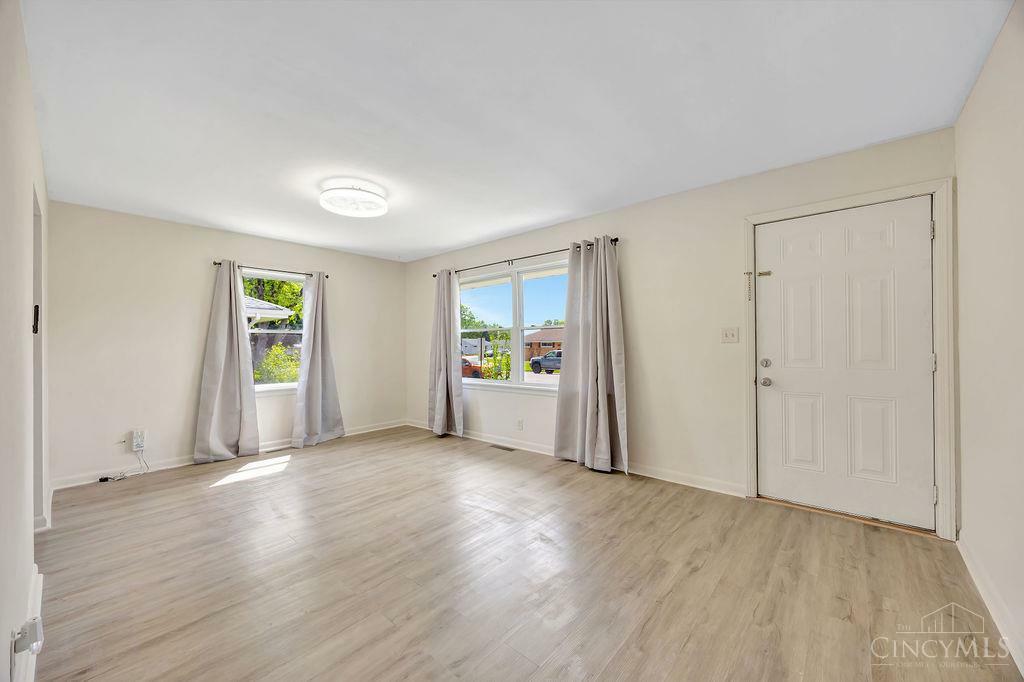 Property Photo: 6 Cherokee Drive OH 45013