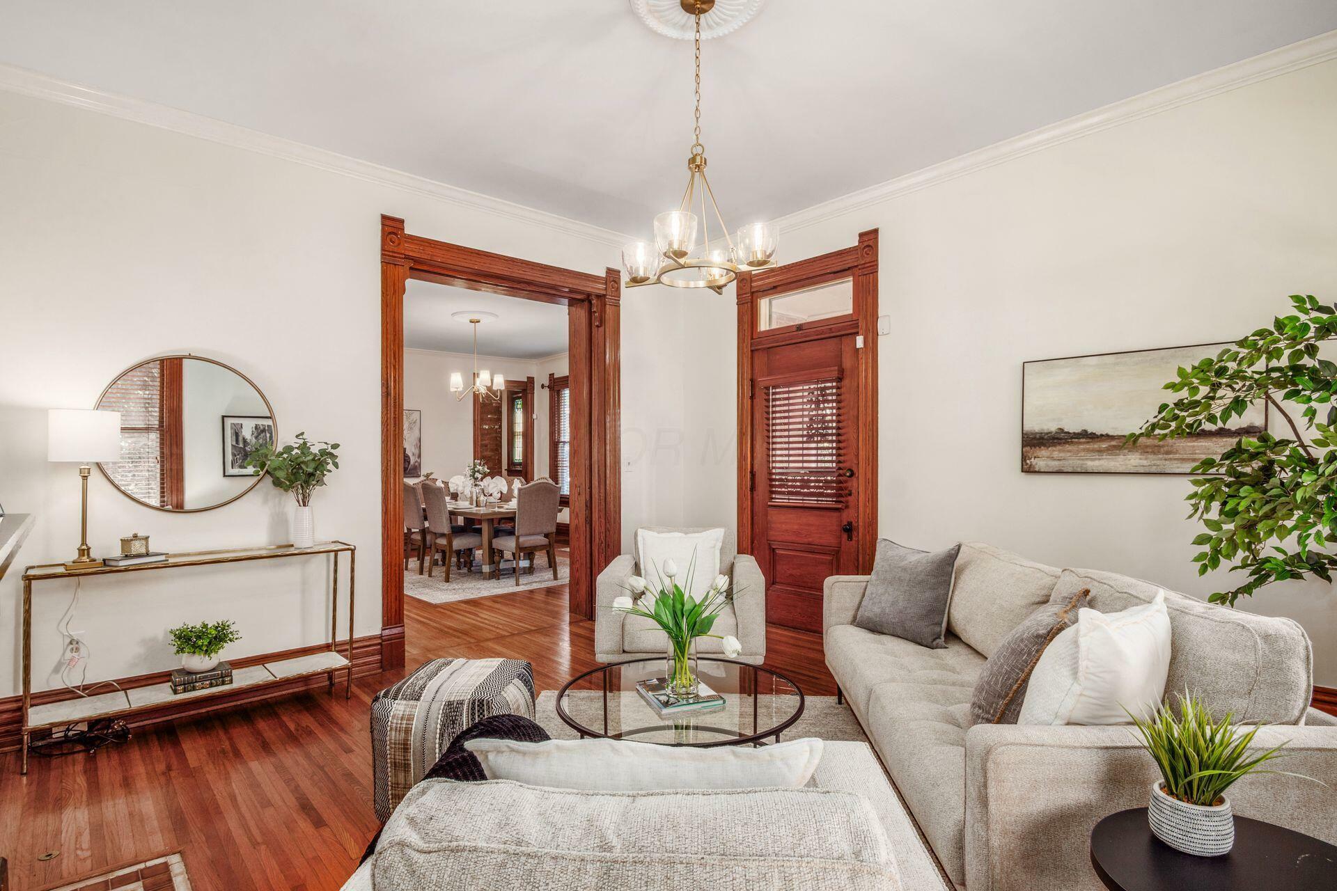 Property Photo: 160 E Moler Street OH 43207