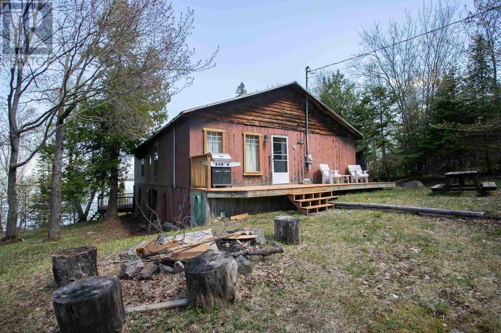 Property Photo: 77 Kelly Creek Rd ON P0S 0A3