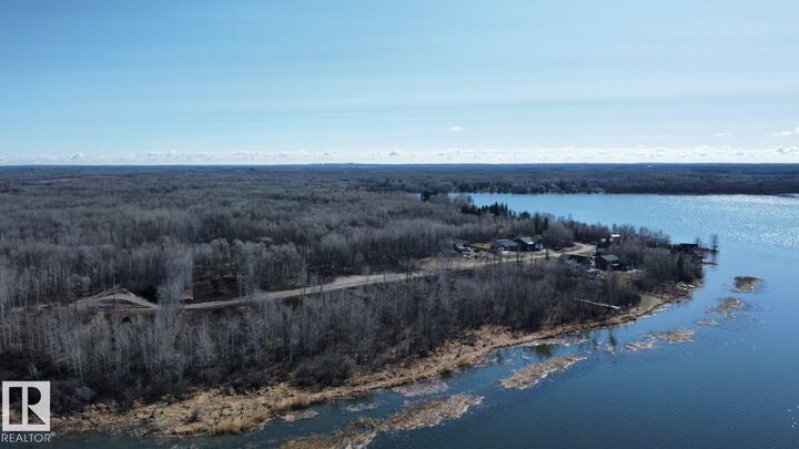 Property Photo: 500 Duncan Road AB T0E 1A0