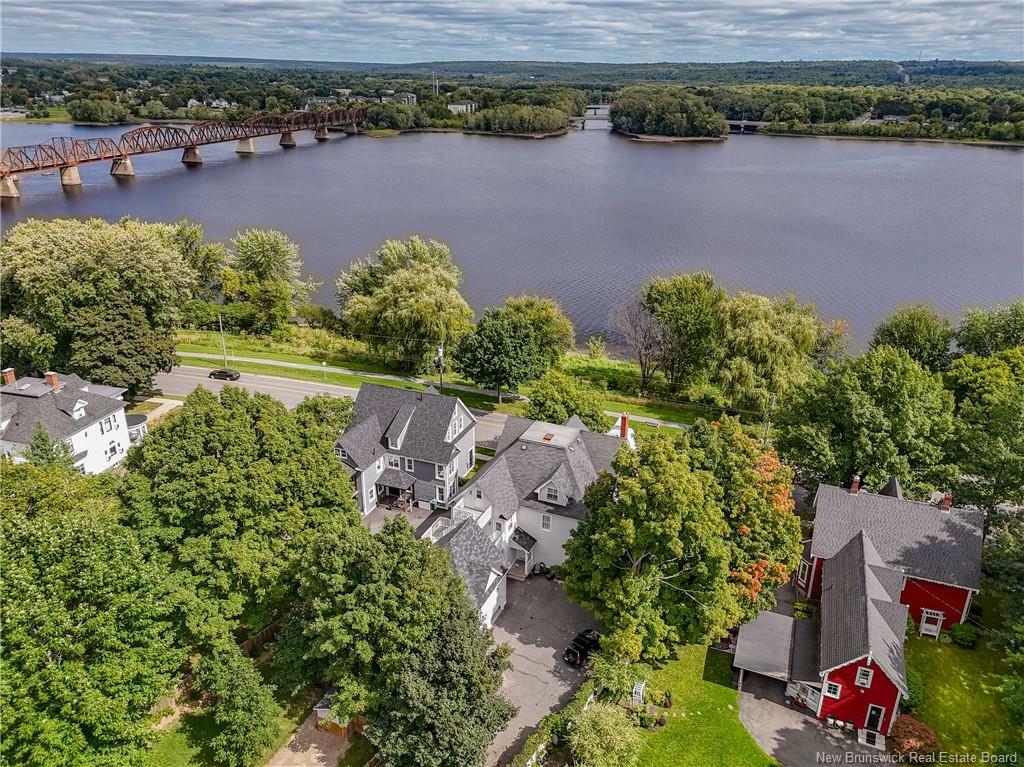 Photo de la propriété: 82 Waterloo Row NB E3B 1Y9