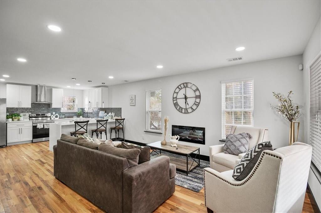 Property Photo: 4041 Blanton Avenue SW GA 30331