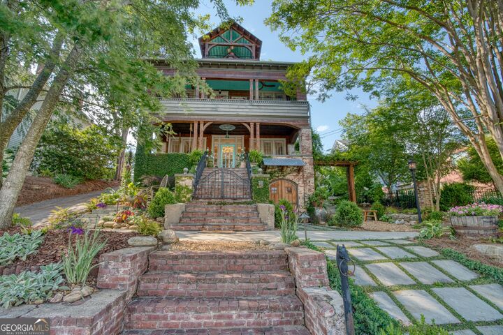 Property Photo: 407 E 3rd Street GA 30161
