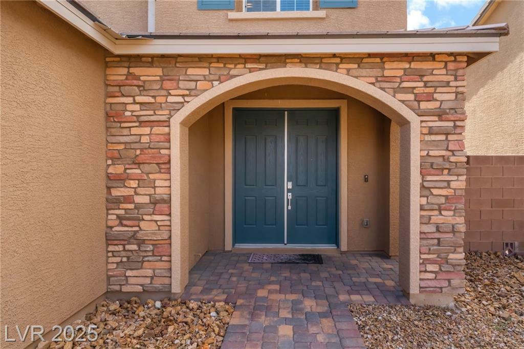 Property Photo: 7107 Calvert Cliffs Street NV 89084
