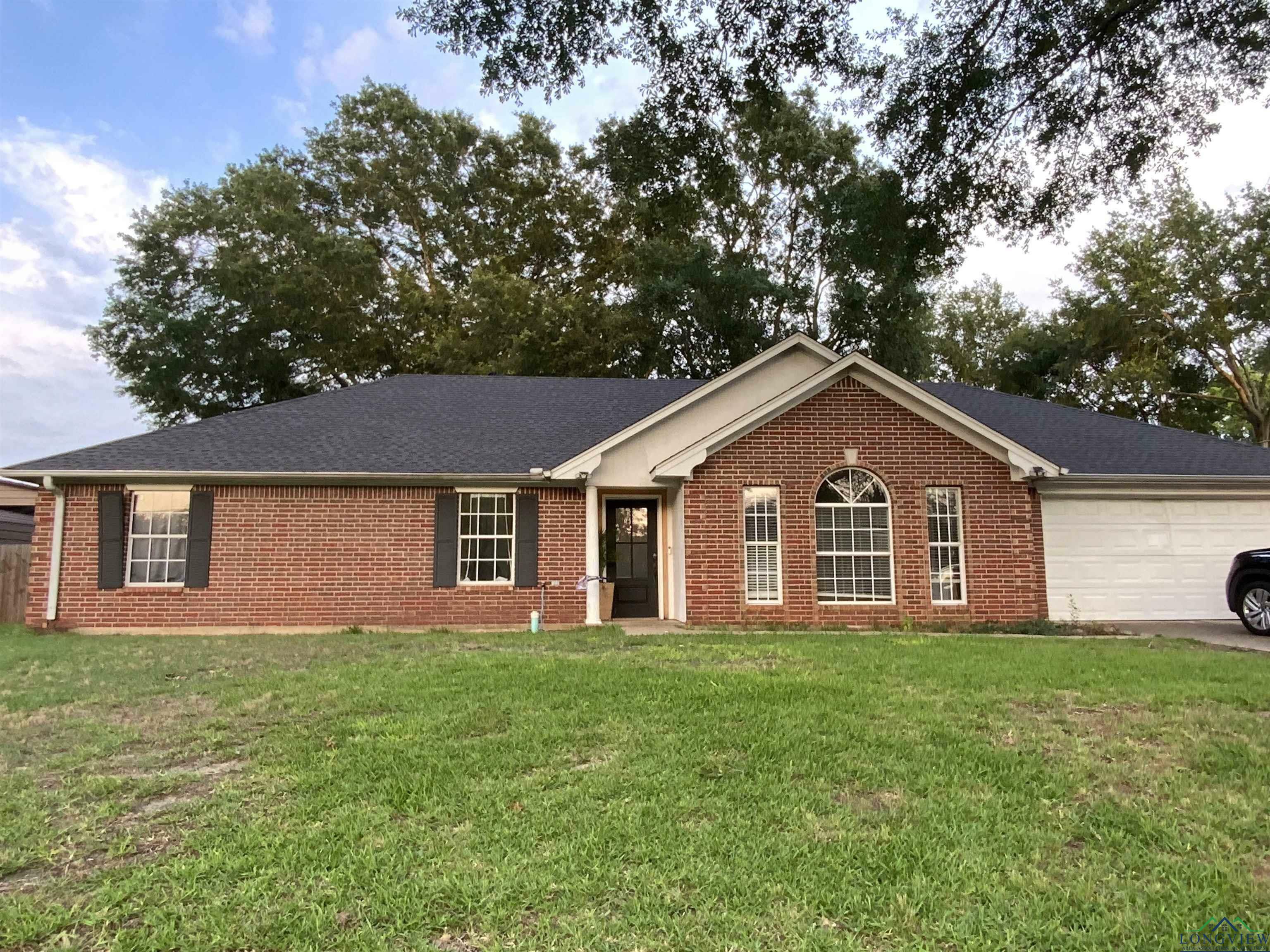 178 Oakwood Rd  Gladewater TX 75647 photo
