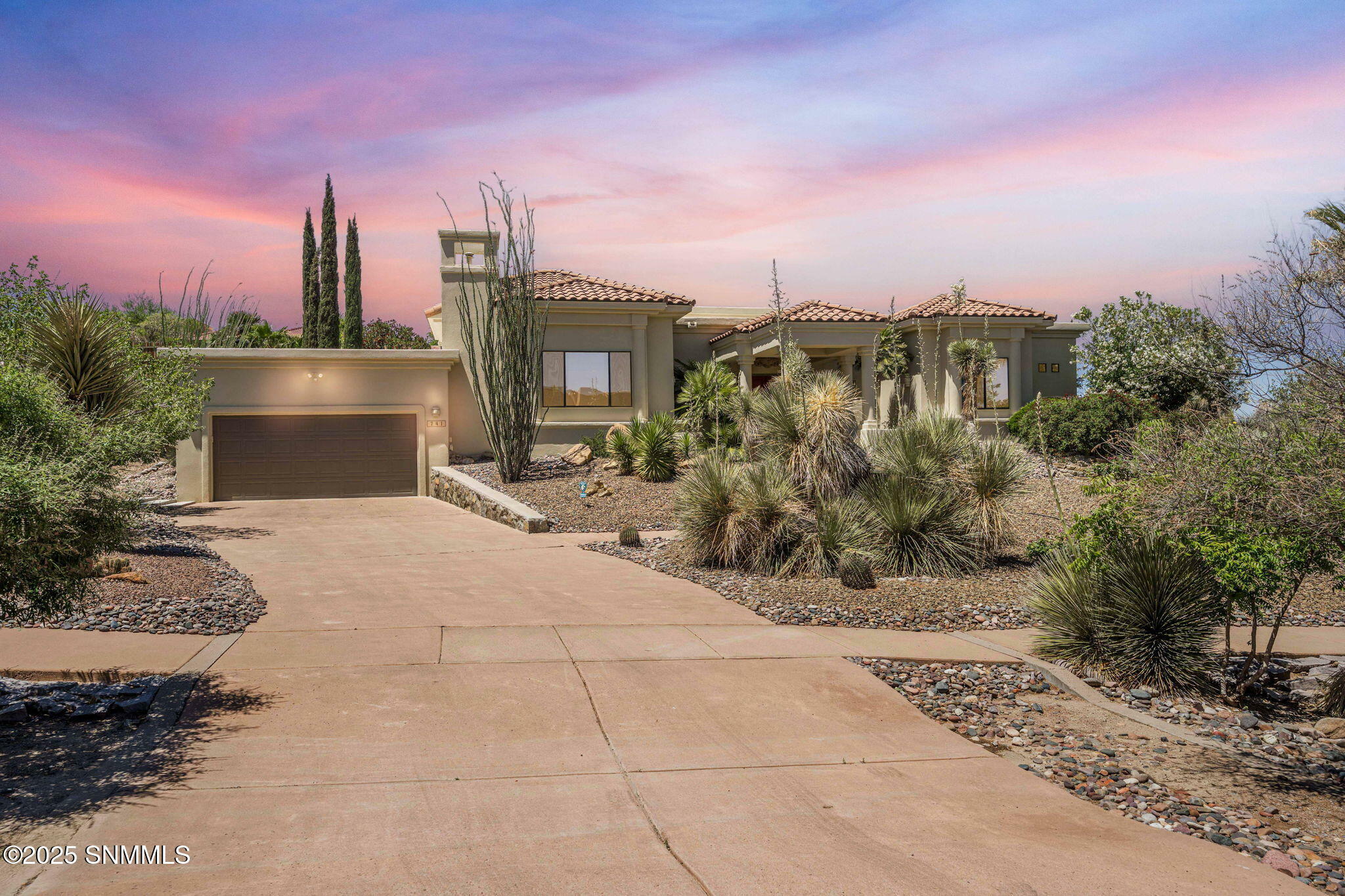 Property Photo: 741 Loma Verde Lane NM 88011
