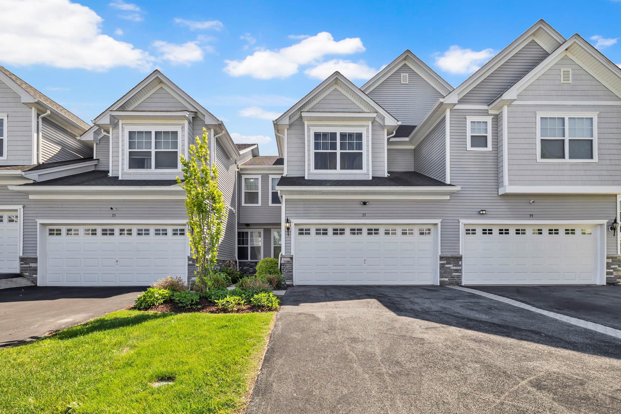 Property Photo: 37 Lindentree Lane NY 10940