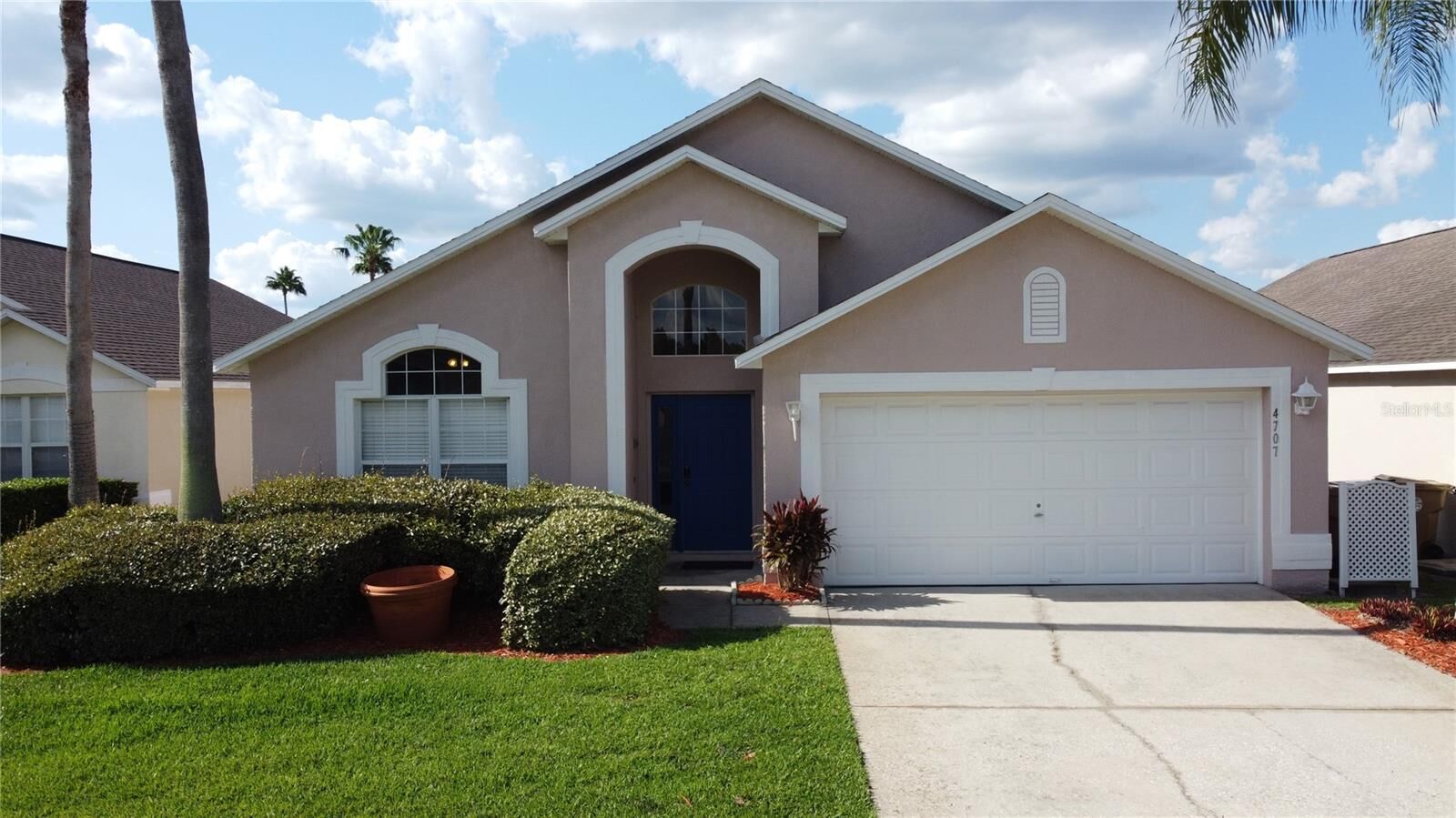 Property Photo: 4707 Pershoie Lane FL 34746