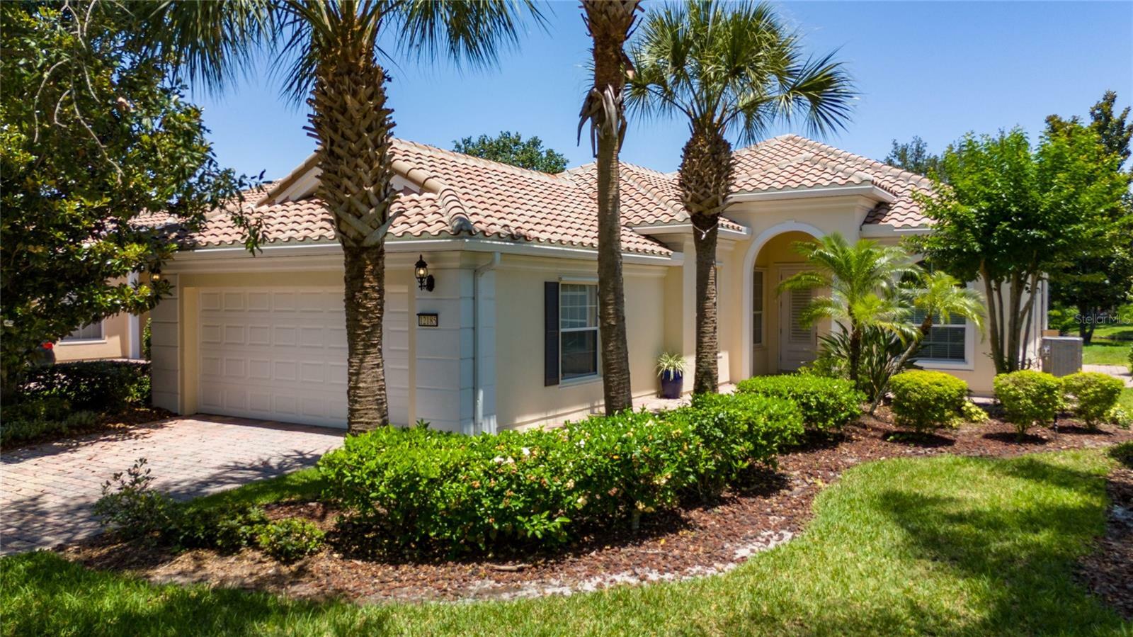 Property Photo: 12185 Obelia Lane FL 32827