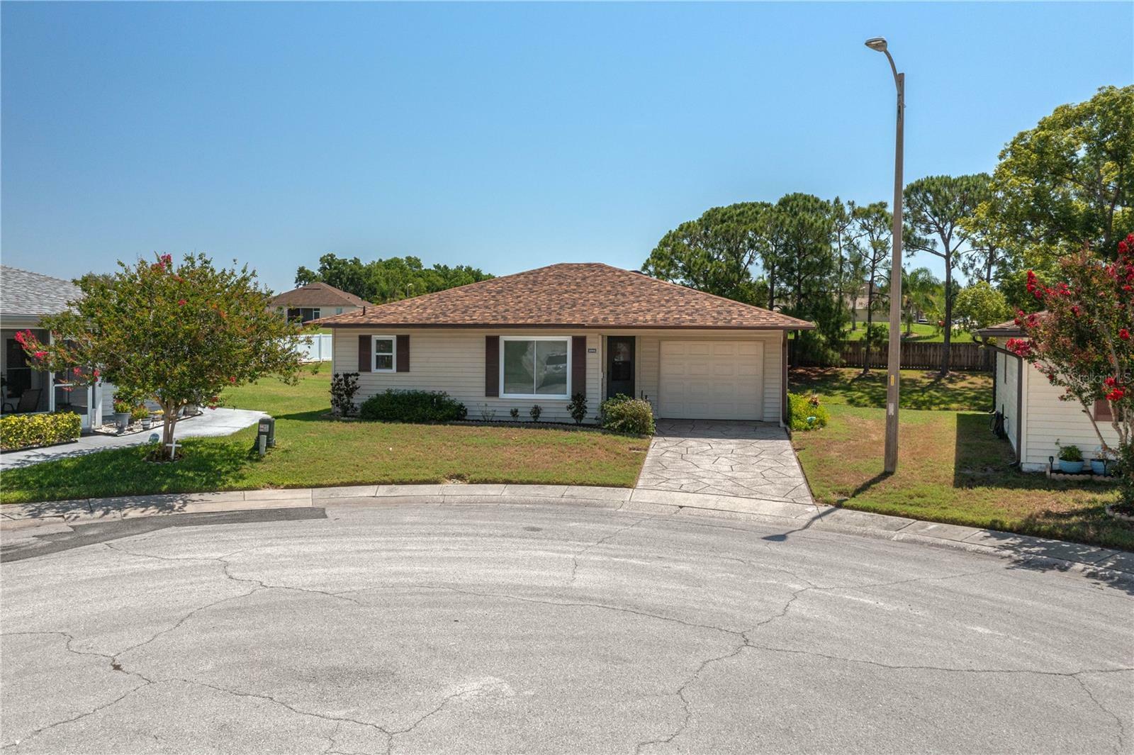 Property Photo: 3245 Prairie Dunes Circle E FL 33810