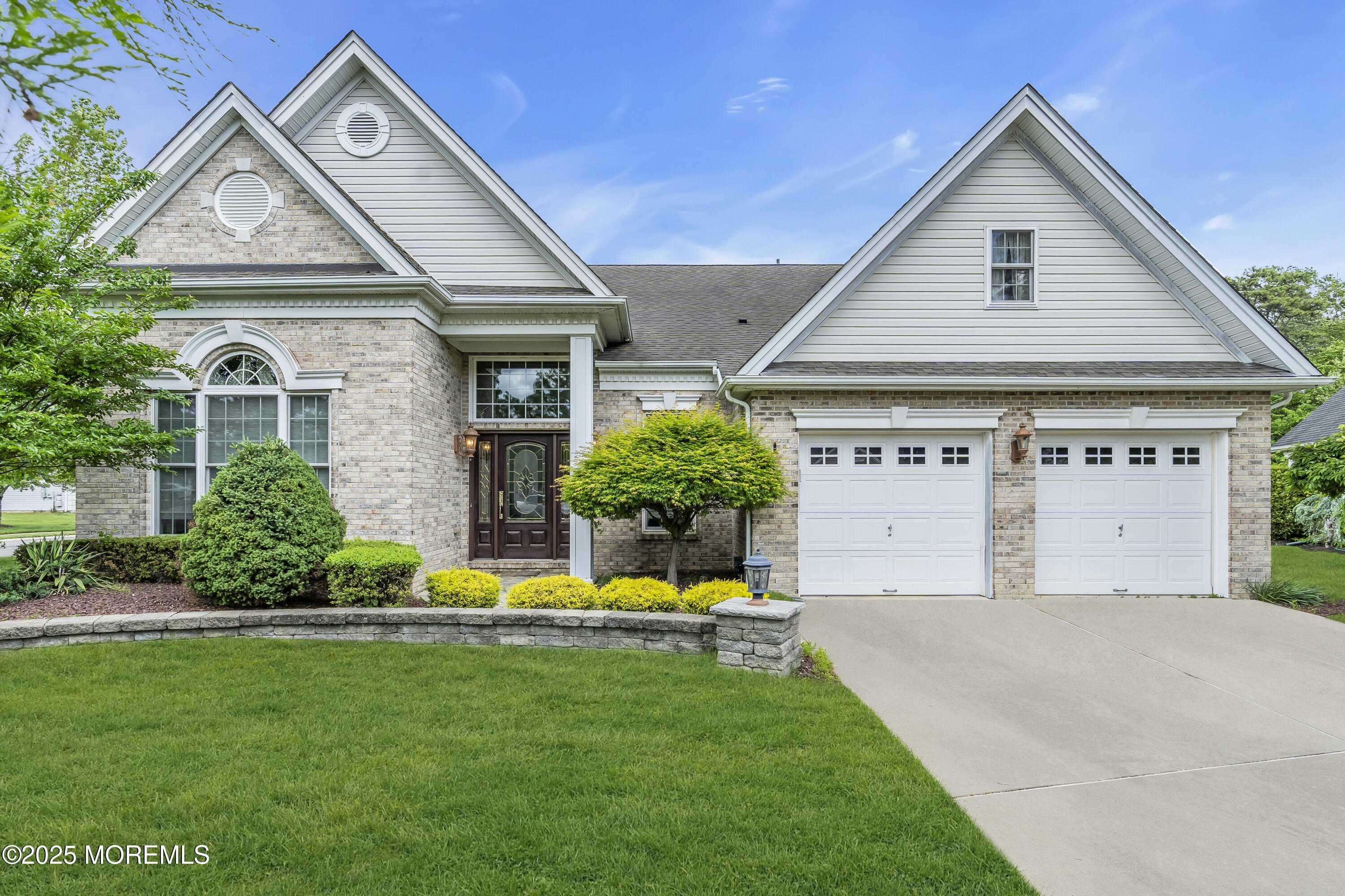 1 Lattimore Court  Freehold NJ 07728 photo