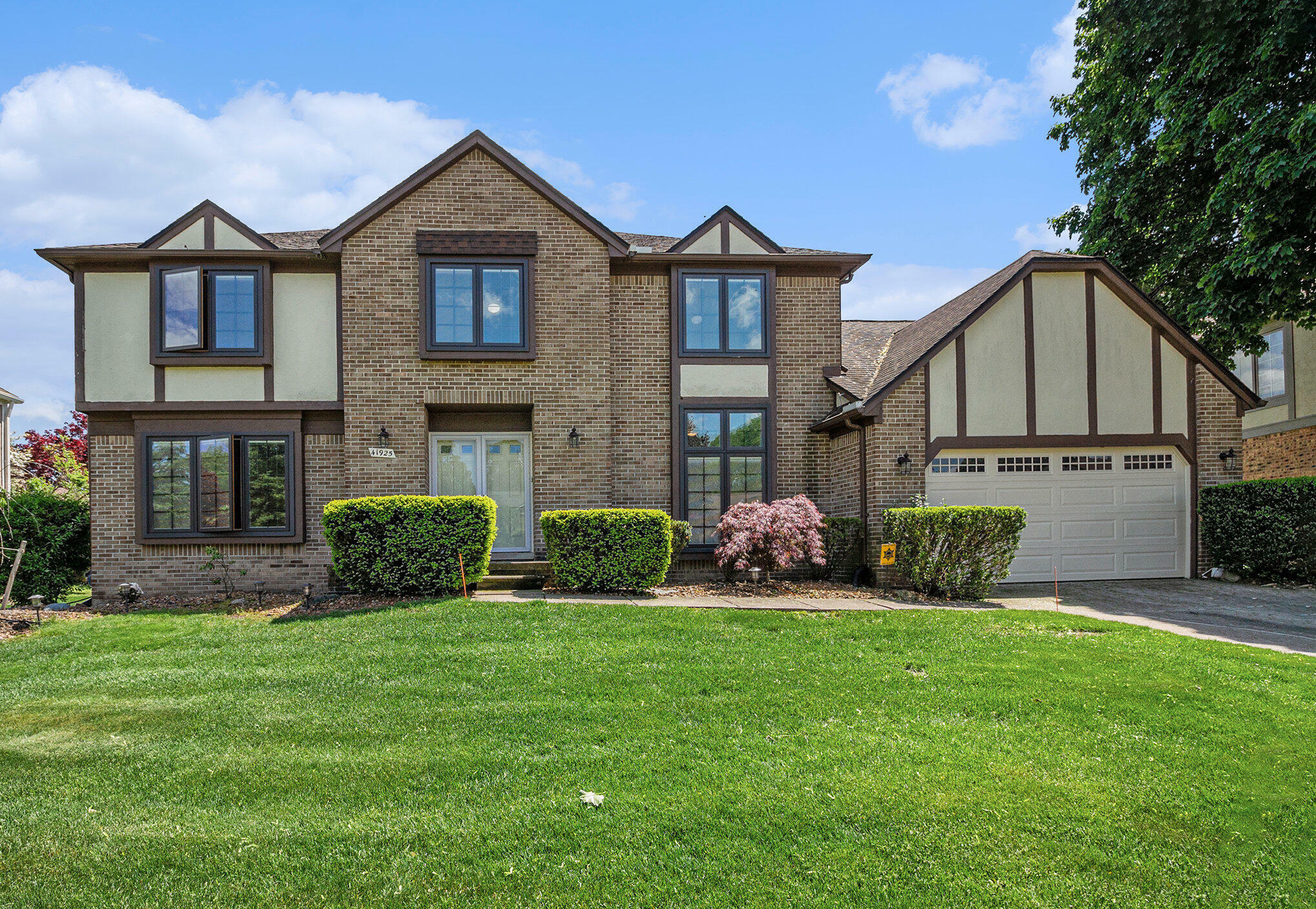 41925 Waterwheel Road  Northville MI 48168 photo