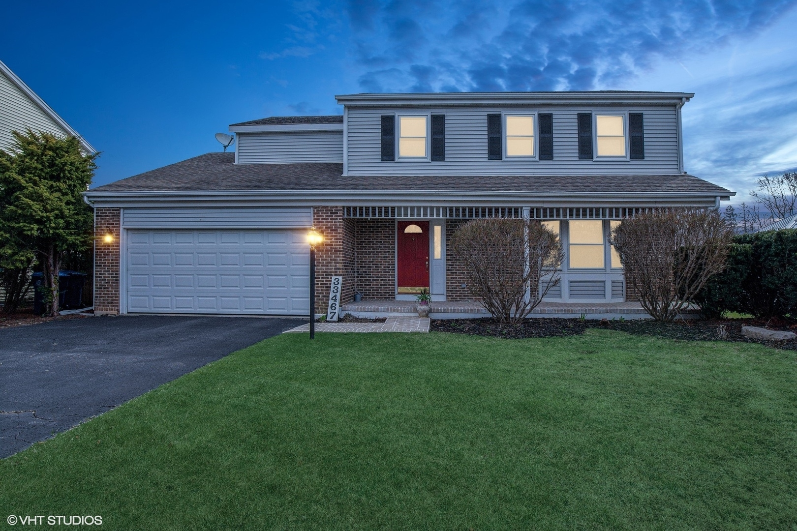 Property Photo: 33467 N Gagewood Lane IL 60030