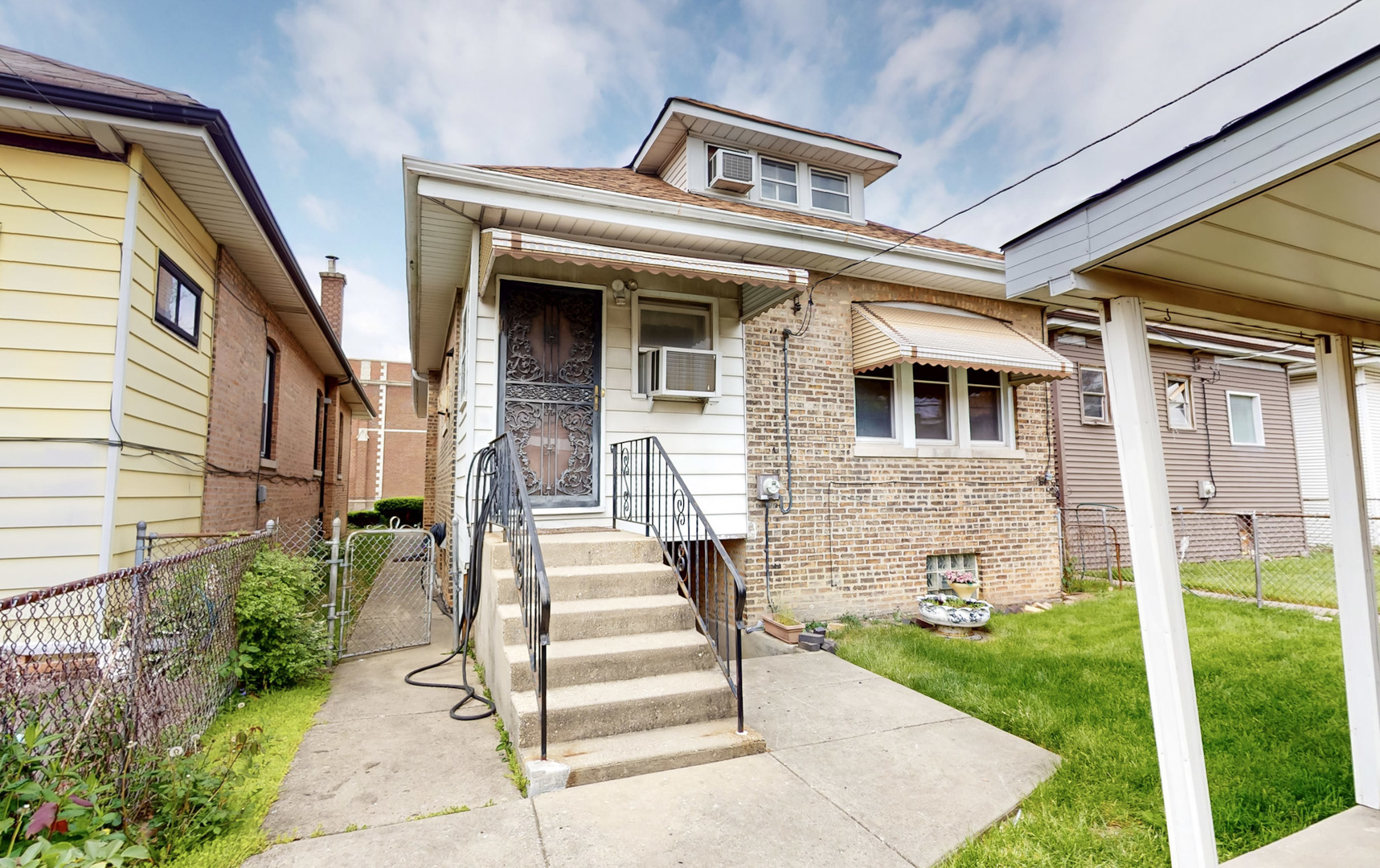 Property Photo: