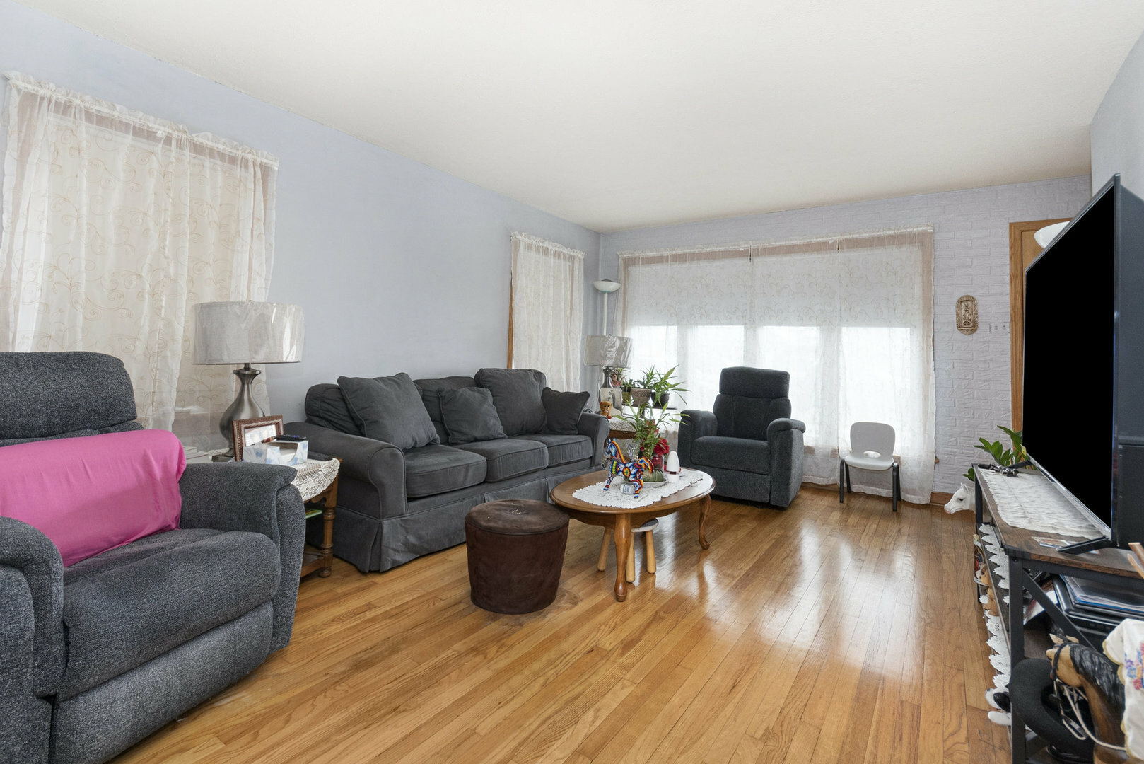 Property Photo: 5536 S Monitor Avenue IL 60638