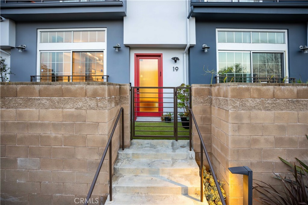 Property Photo: 5350 Playa Vista Drive 19 CA 90094