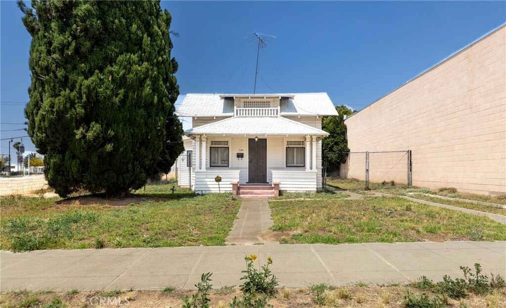 Property Photo: 124 S Olive Avenue CA 92376