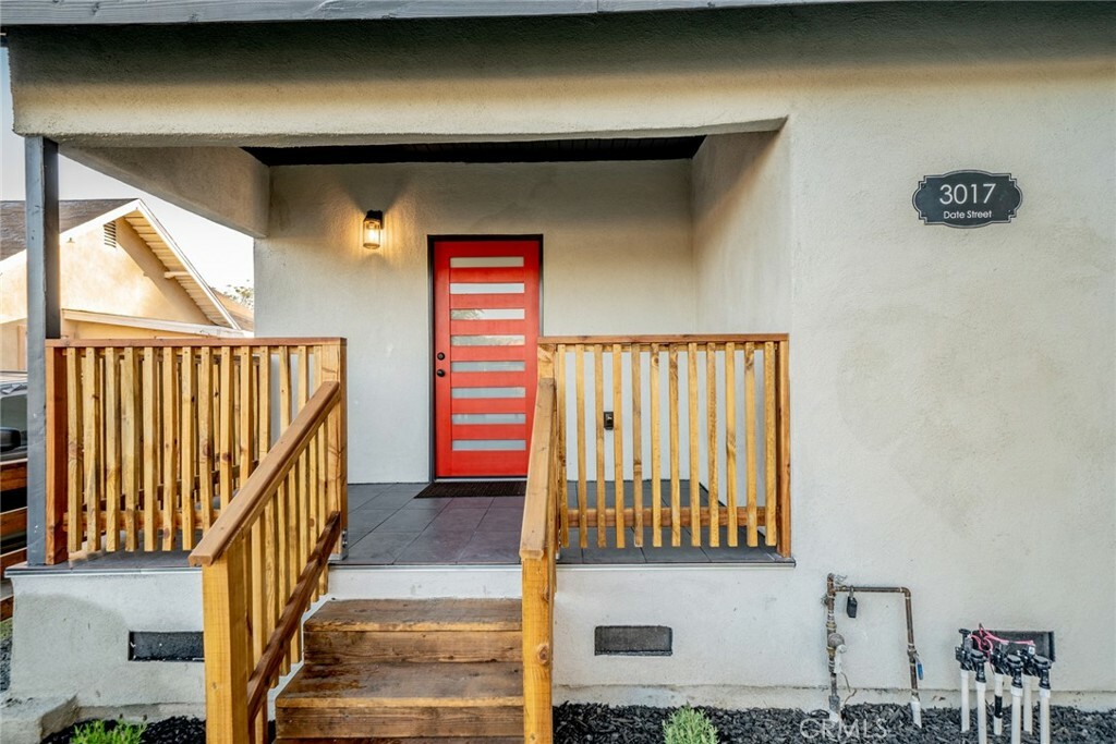 Property Photo: 3017 Date Street CA 92507