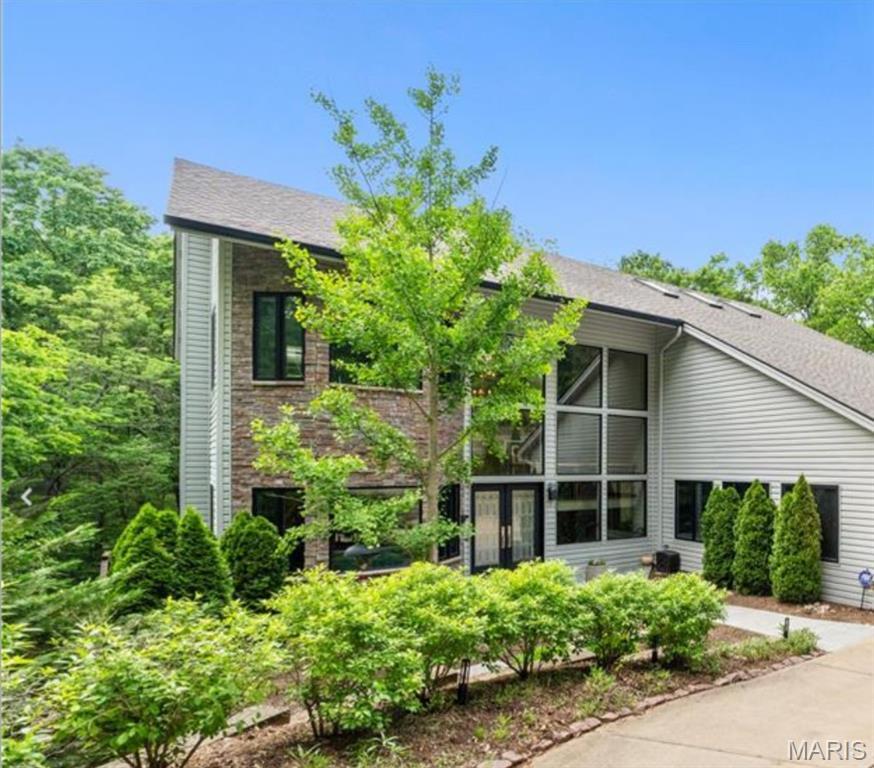 400 Gabriel Drive  Kirkwood MO 63122 photo