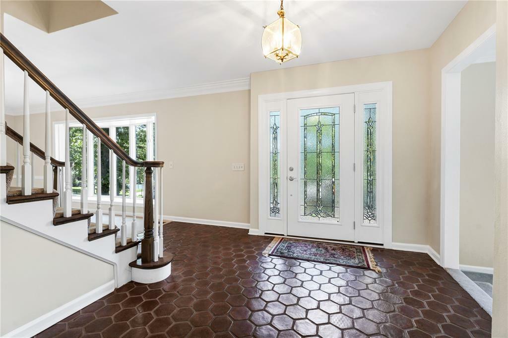 Property Photo: 9216 Matthews Lane MO 63127