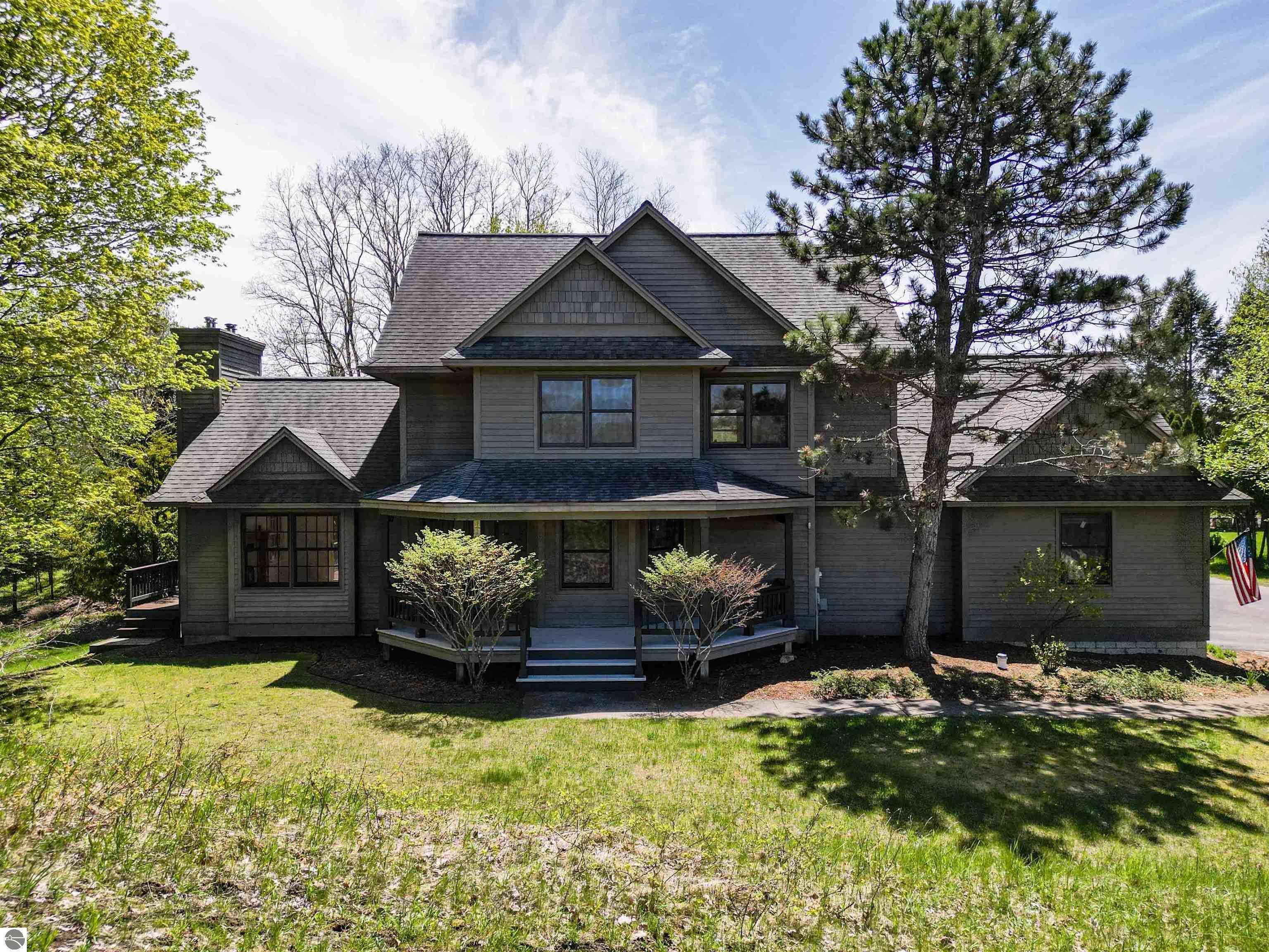 Property Photo:  1431 Randolph Street  MI 49684 