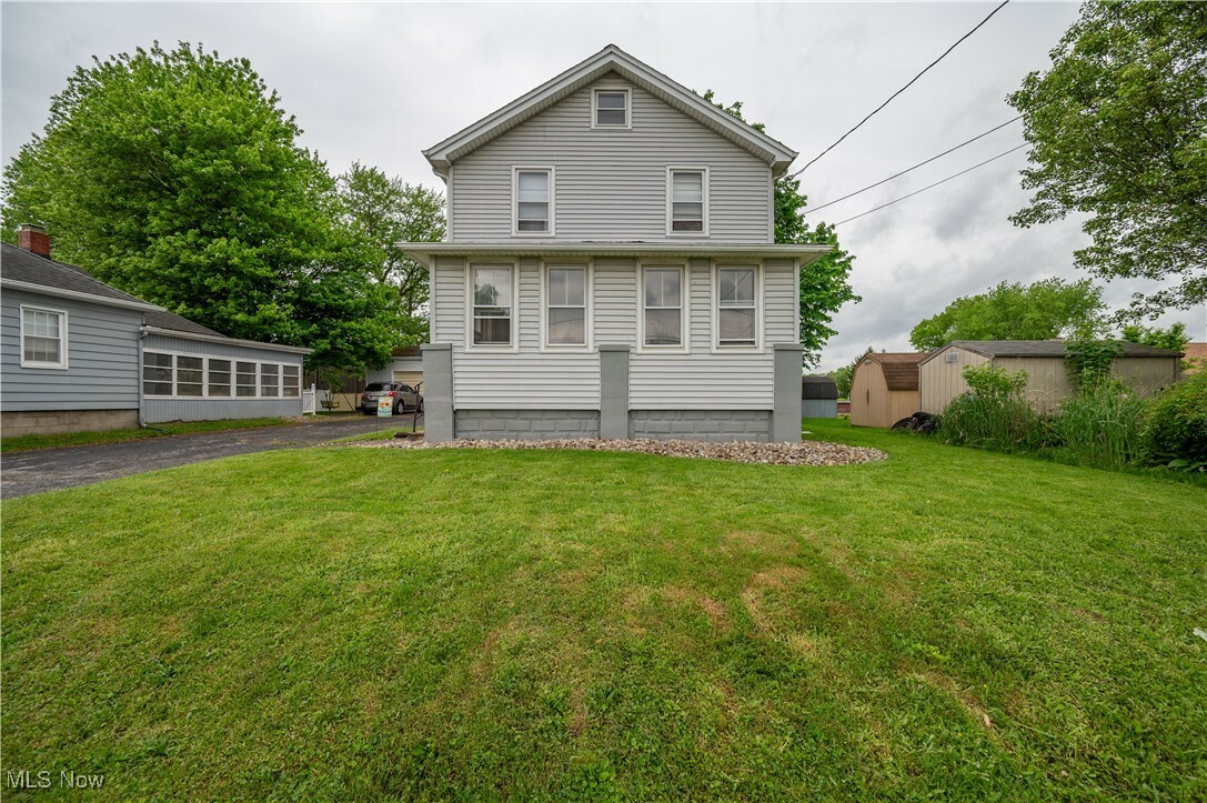 Property Photo: 232 Highland Avenue OH 44446