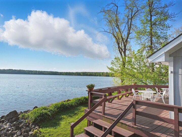 Property Photo: 84 Wallys Point Road VT 05486