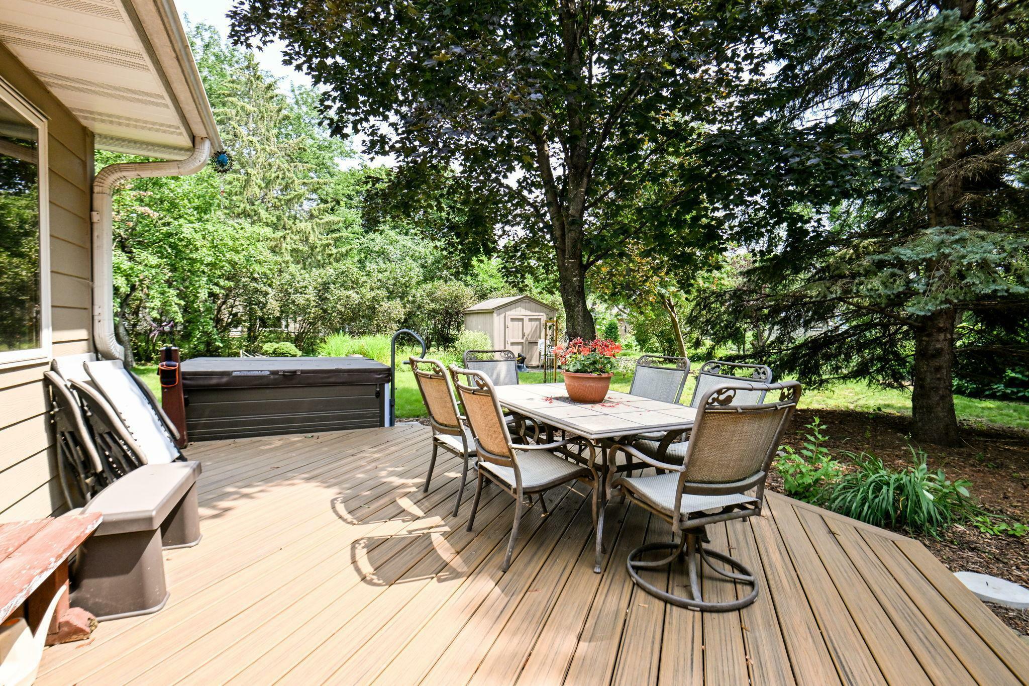 Property Photo: 3760 Trenton Lane N MN 55441