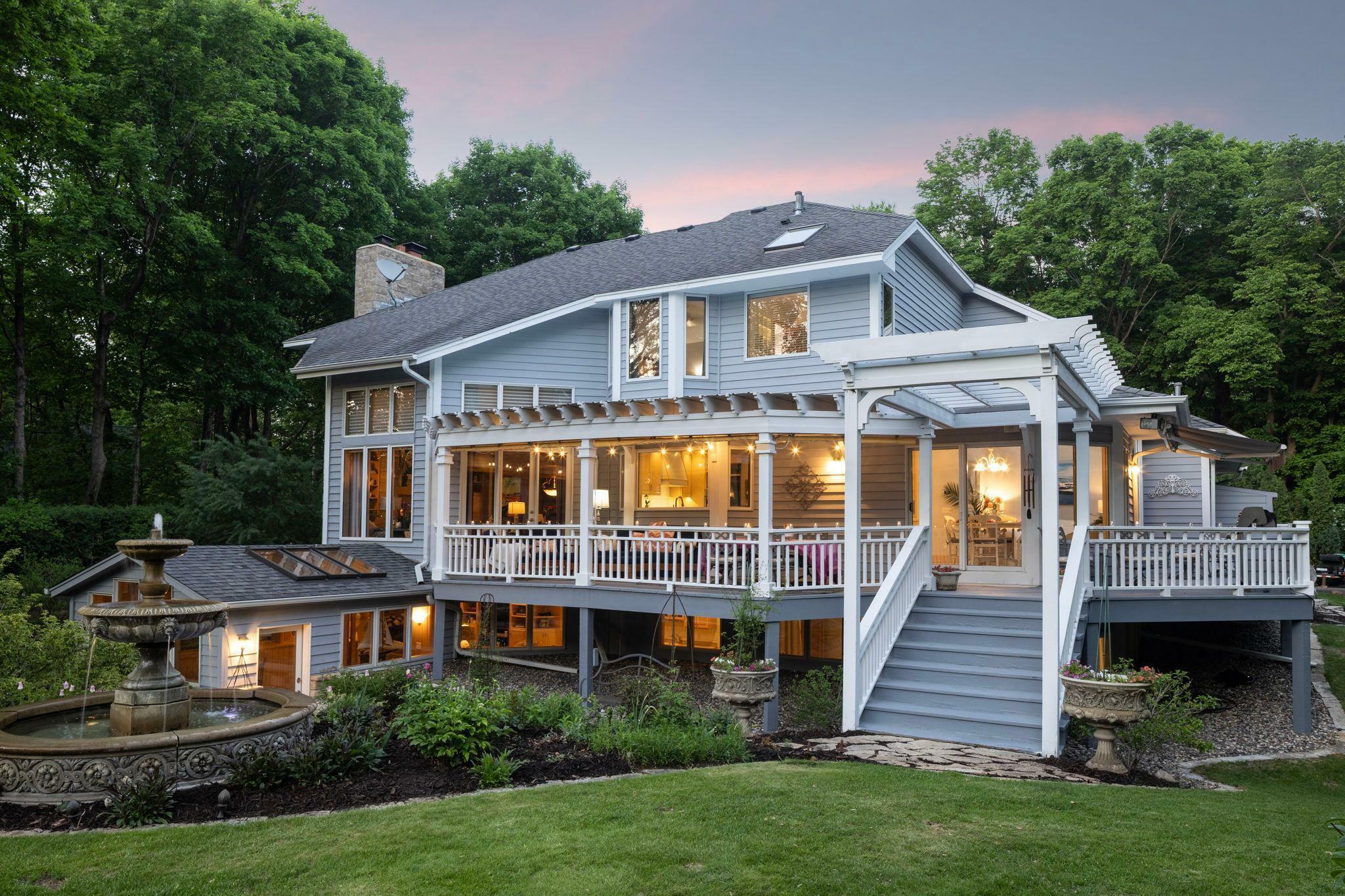 Property Photo: 4950 Sleepy Hollow Road MN 55331