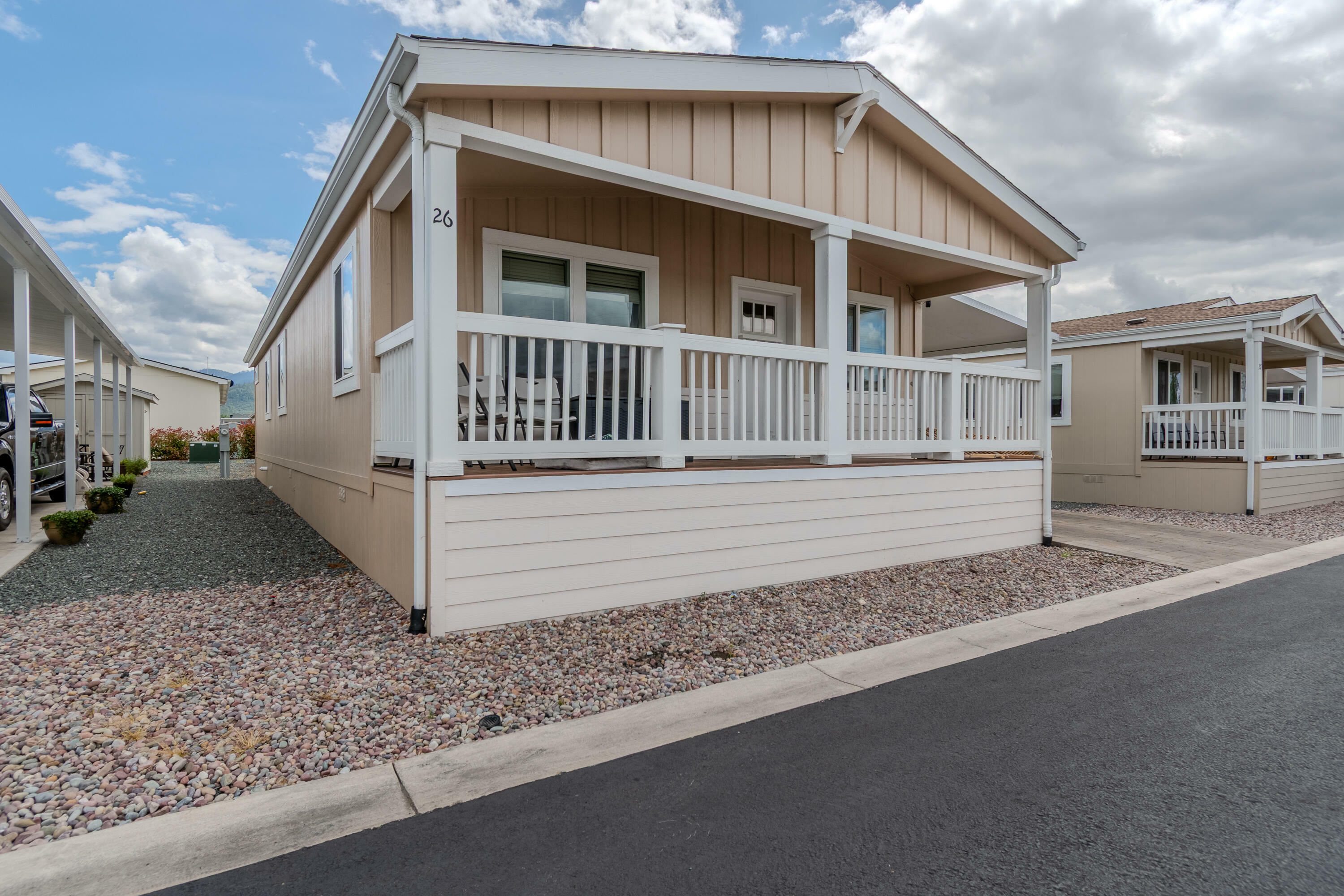 Property Photo: 3555 S Pacific Hwy 26 OR 97501