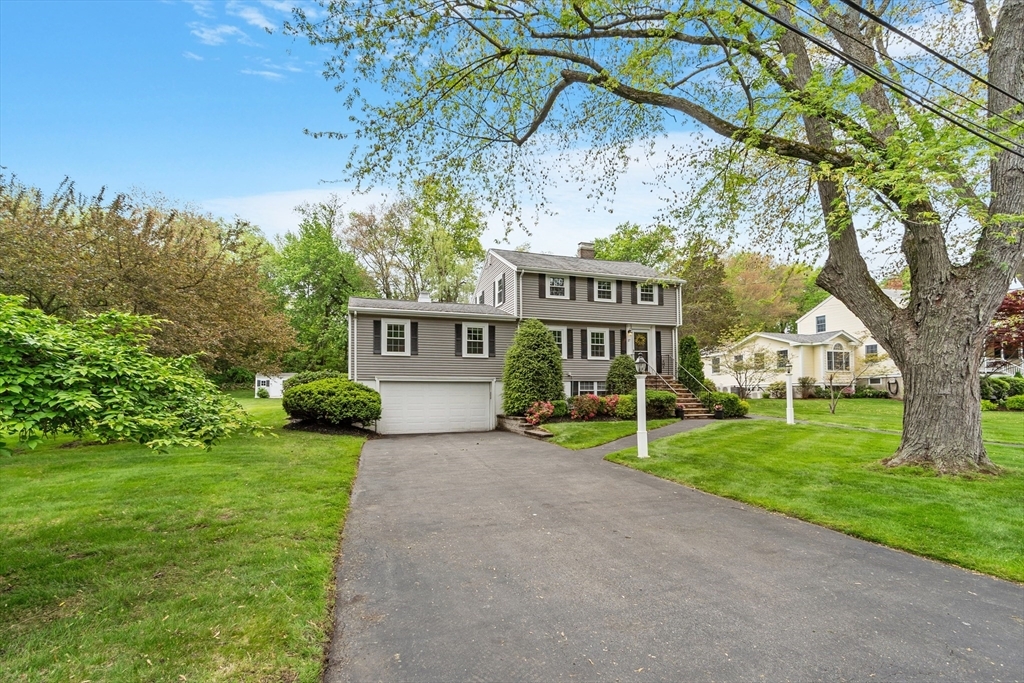 Property Photo: 17 Phyllis Ave MA 01803