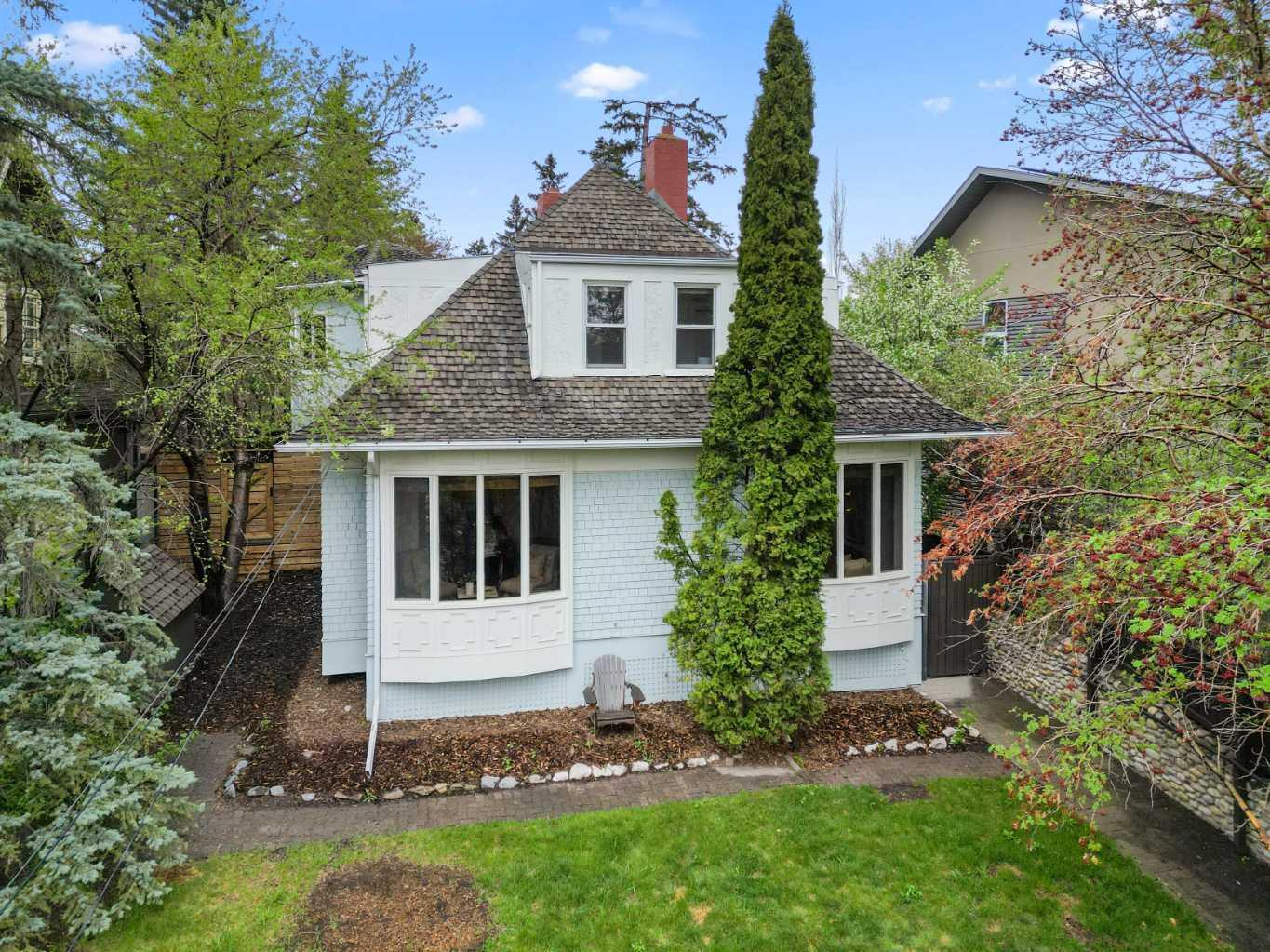 Property Photo: 603 Hillcrest Avenue SW AB T2S 0N1
