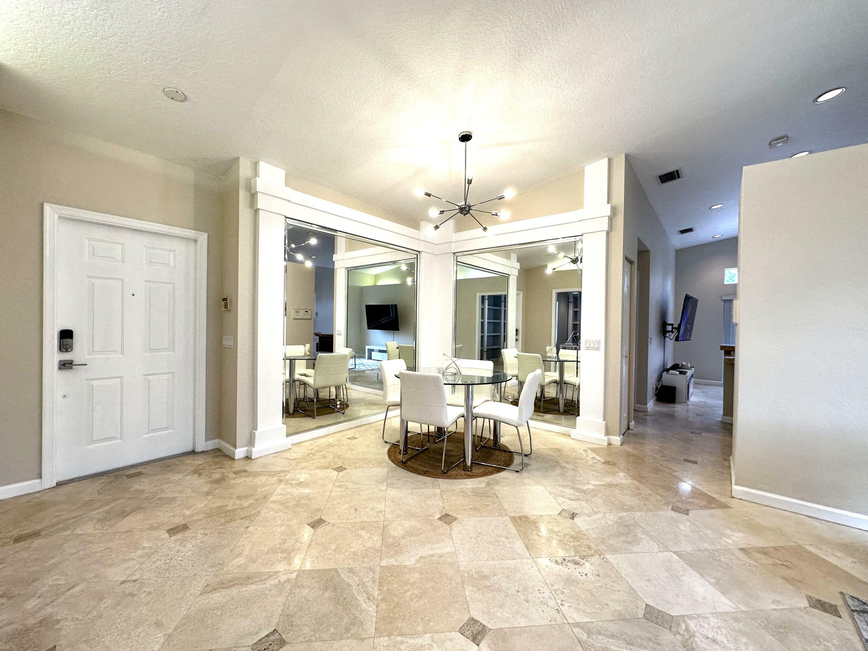 Property Photo: 7238 Norwich Lane FL 33436