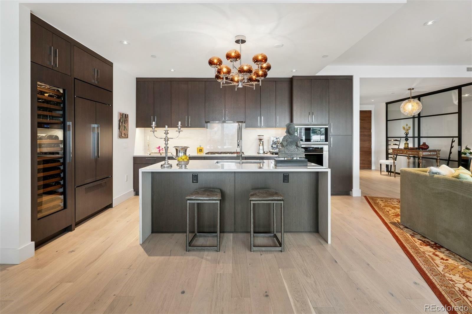 Property Photo: 155 Steele Street 418 CO 80206