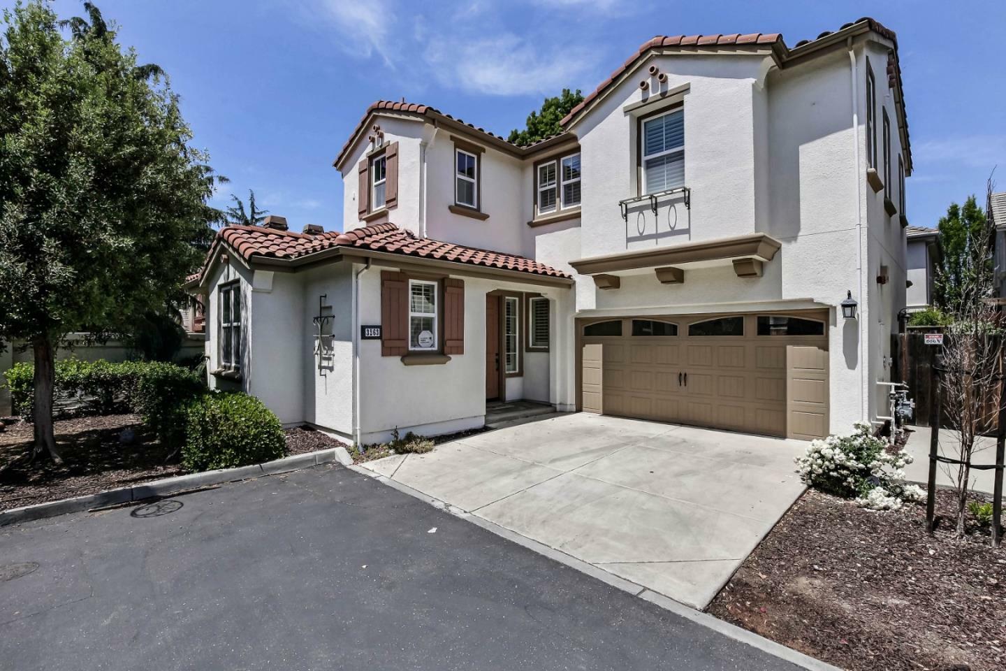 3263 La Rochelle Way  San Jose CA 95135 photo