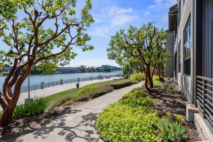 2853 Regatta Drive  Oakland CA 94601 photo