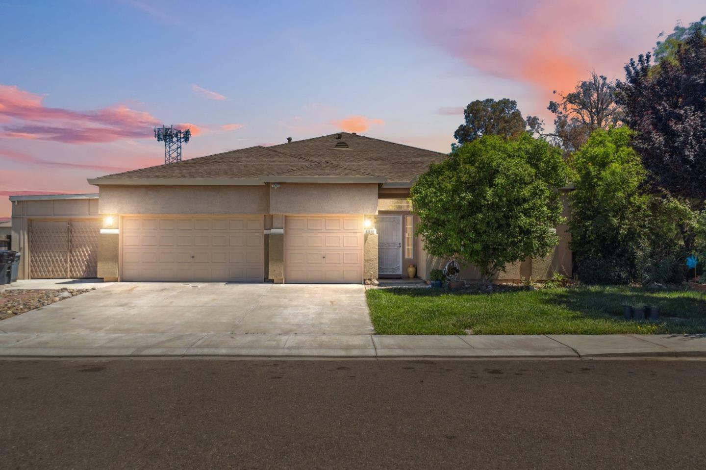 Property Photo: 13494 Las Flores Drive CA 95322