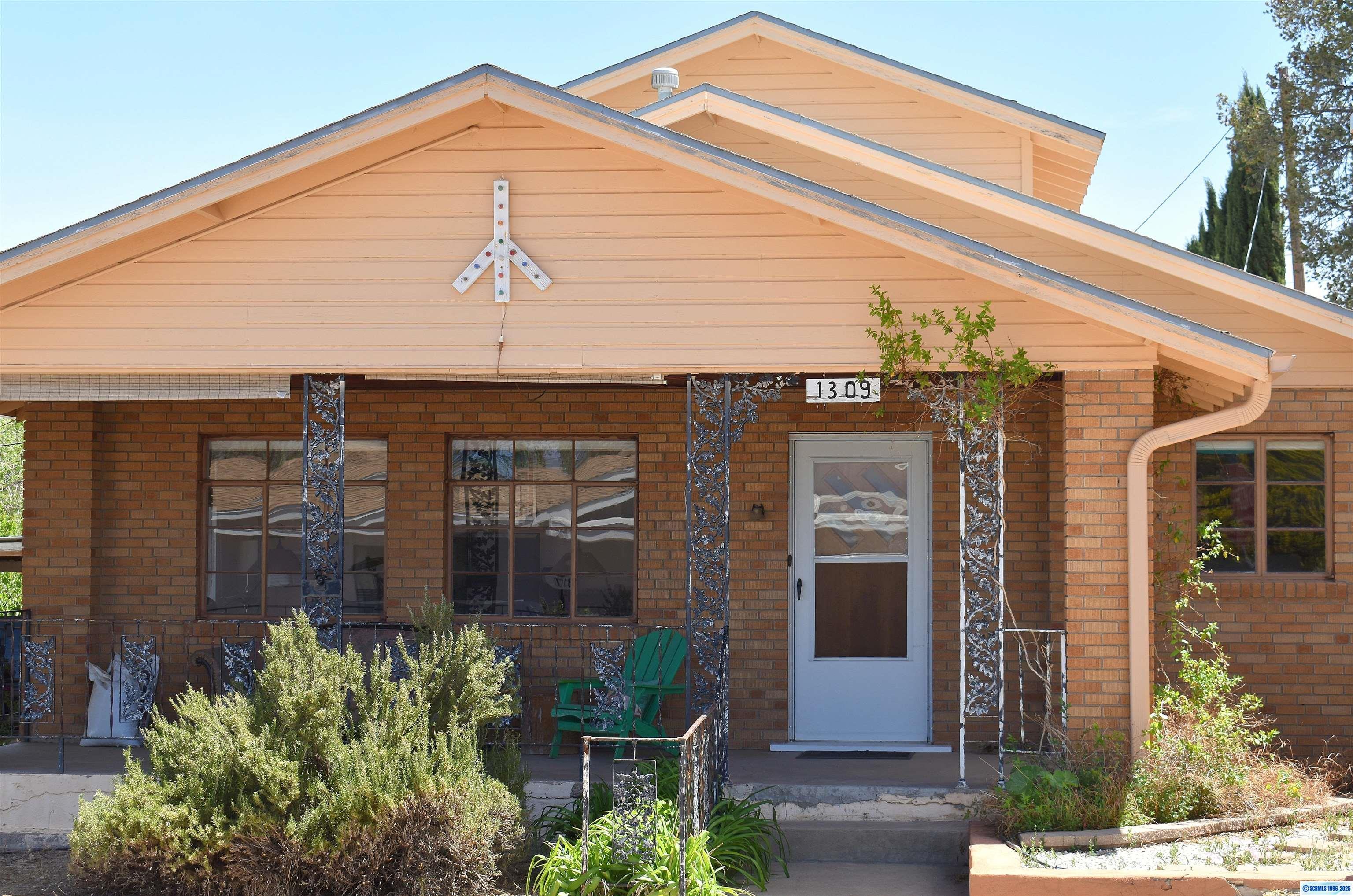 Property Photo: 1309 W 7th Street NM 88061-0000
